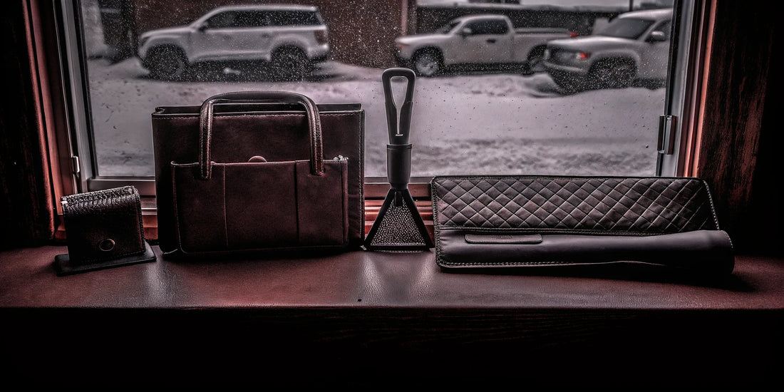 Corporate gift ideas featuring a branded winter scraper kit